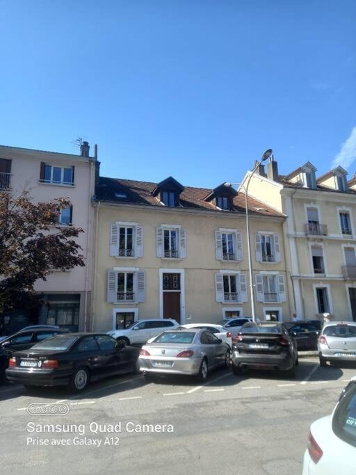Appart Neuf Pour 6 Personnes Vizille Exteriör bild